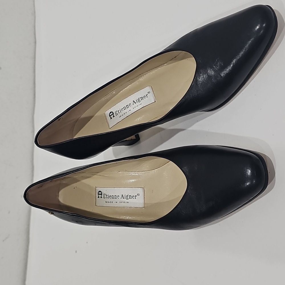 A Etienne Aigner Black Pumps Size 8.5N